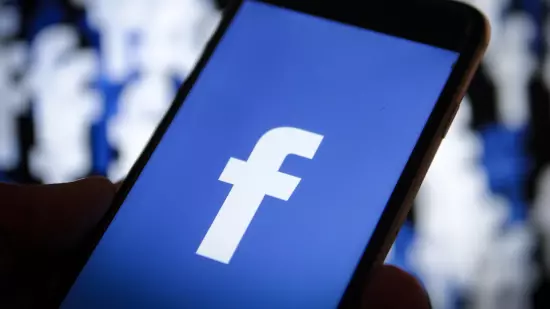 Aplicaciones en Facebook permiten a terceros acceder a perfiles