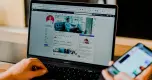 En las redes sociales, los hombres quieren parecer más inteligentes y las mujeres más atractivas En las redes sociales, los hombres quieren parecer más inteligentes y las mujeres más atractivas